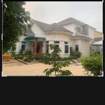 ផ្ទះវីឡាសម្រាប់លក់