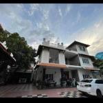 Looking for your next big space office? 🏡 Villa Available For Rent