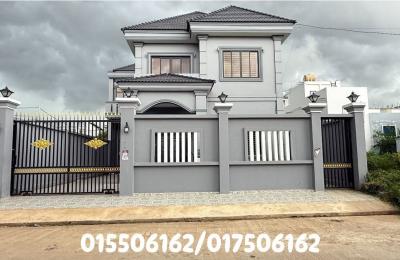 ផ្ទះវីឡាសម្រាប់លក់